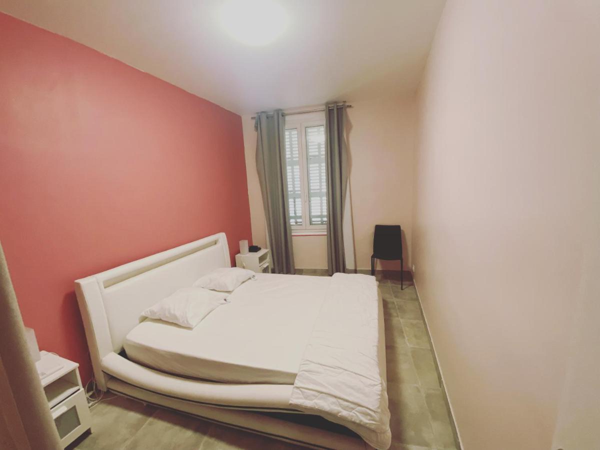La Maison De Rose كاسيس المظهر الخارجي الصورة